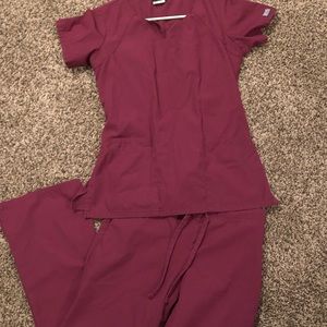 Women’s Cherokee XS Scrubs